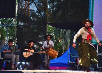 Este finde bailarines competirán para el Pre Cosquín y Pre Laborde