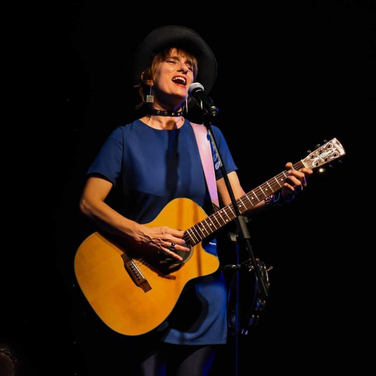 Hilda Lizarazu se presentará este sábado en la ciudad con entrada gratuita