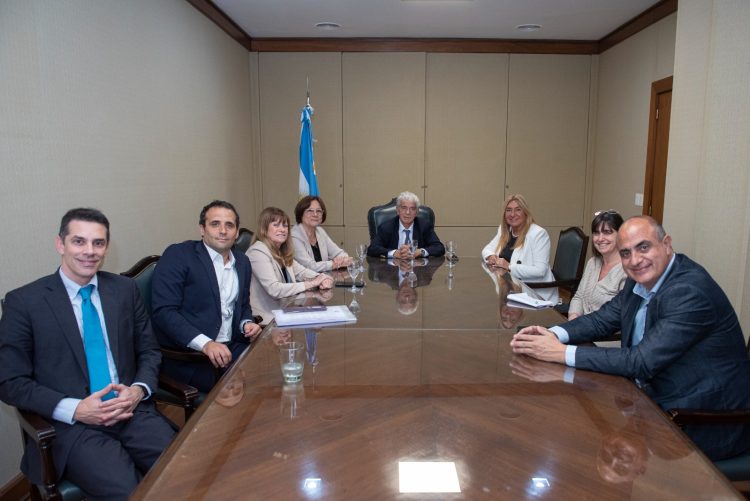 La JUFEJUS y FAM se reunieron con el Ministerio de Justicia