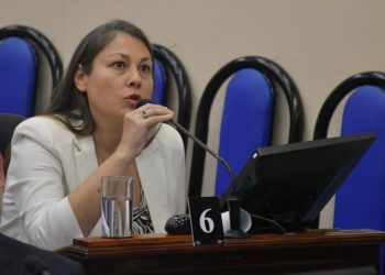 Estatales: Costa pide que el Gobierno otorgue un bono de fin de año de $100.000