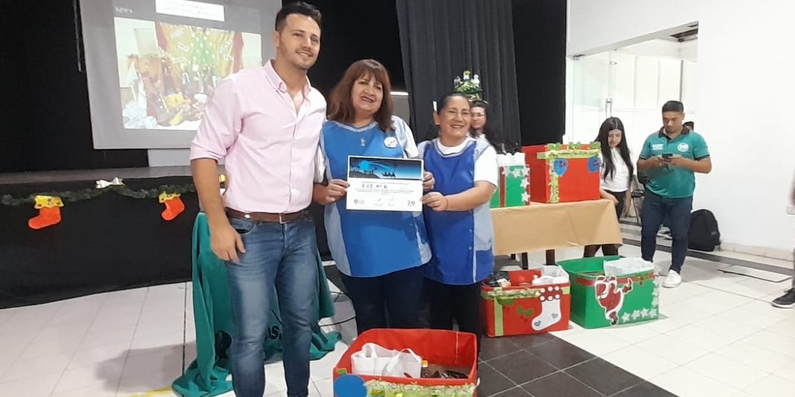 El municipio capitalino premió a ganadores del concurso Pesebres Navideños