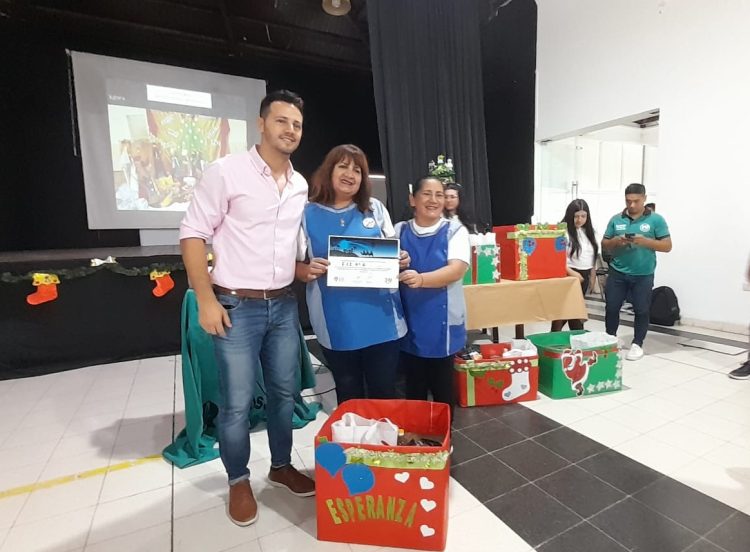 El municipio capitalino premió a ganadores del concurso Pesebres Navideños