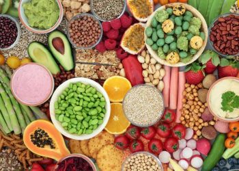 Inmunonutrición: cuáles nutrientes refuerzan más nuestras defensas y qué alimentos priorizar