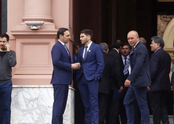 Pullaro impulsa la «Región Litoral» para plantarse en la discusión nacional y habló con Insfrán