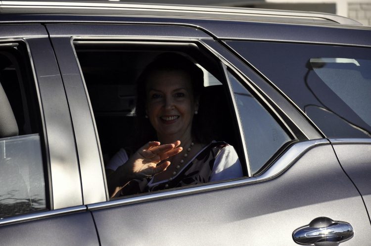 Por el paro de la CGT, la canciller Mondino pasó por Formosa, camino a reunión en Asunción