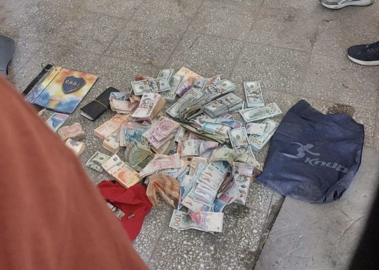 Minutos de terror: un financista de «cambistas» mató a un ladrón paraguayo. Hay dos prófugos