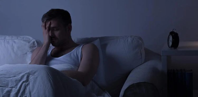 Dormir poco o mucho es malo para la salud: el desafío de alcanzar el rango óptimo la mayoría de las noches