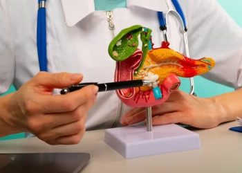 Los primeros síntomas del cáncer de páncreas: así pasan desapercibidos en el tipo de cáncer más silencioso