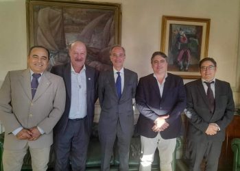 El rector de la Unaf en busca de fondos por Buenos Aires; se reunió con el senador Paoltroni. Trajo promesas