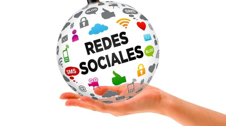 Redes sociales: las 10 publicaciones que no deberías hacer y que te ponen en peligro