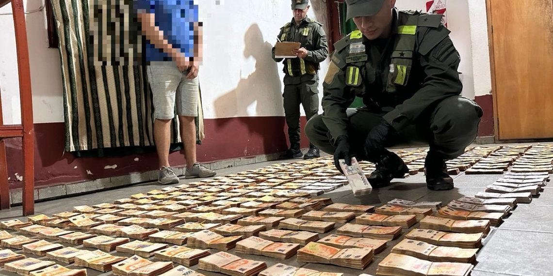 Circulaba con $36 millones, no pudo justificar y Gendarmería se los secuestró
