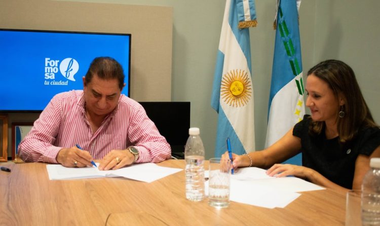 La UCP suscribió convenio con la Secretaría de Hacienda de la Municipalidad para prácticas profesionales