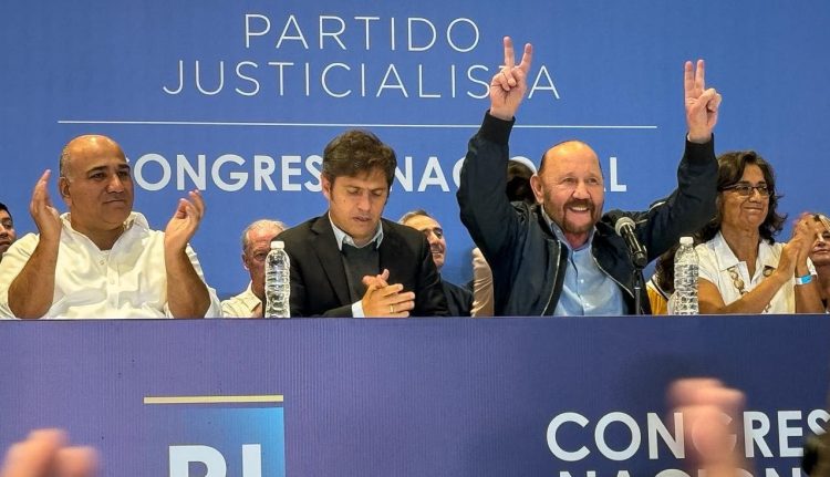 El Congreso del PJ, presidido por Gildo Insfrán, creó una Mesa de Acción Política para el Modelo Argentino