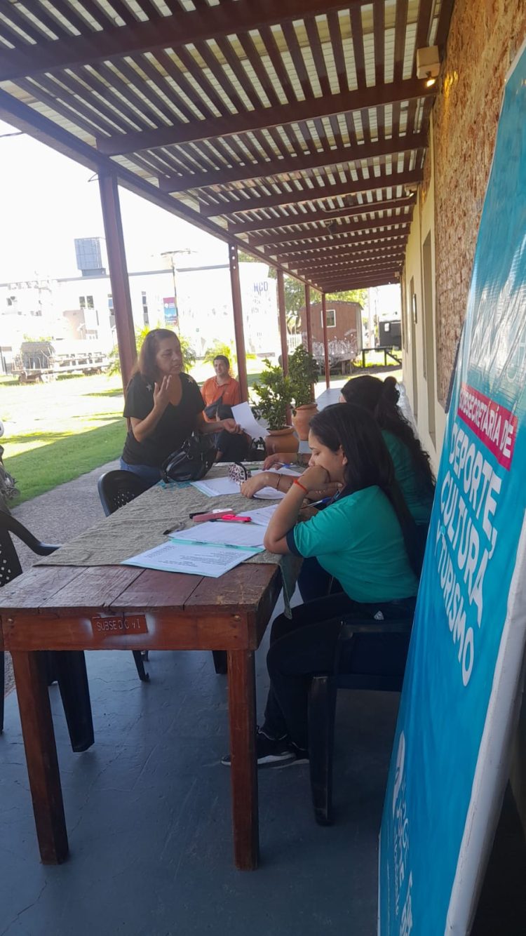 Ultiman detalles de los preparativos para los festejos por el 8 de abril