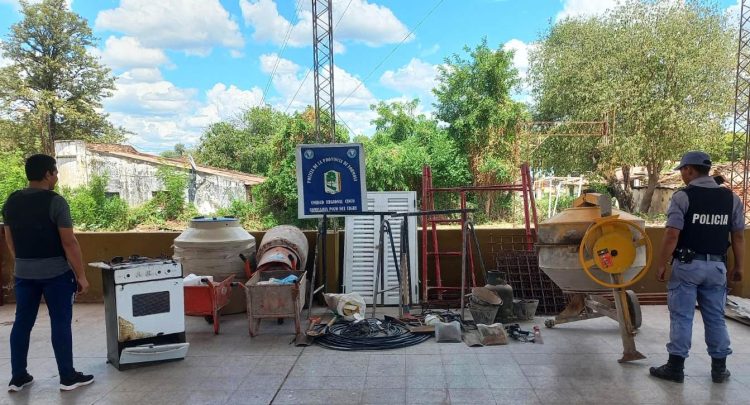Denunció que robaron herramientas de una obra pero era uno de los autores, quedó detenido