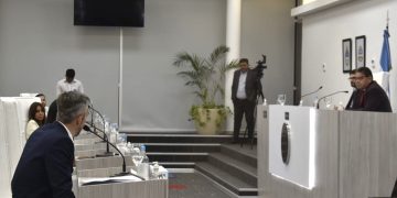 De Evans a Di Martino: «le molesta hablar de la represión de Insfrán el 5 de marzo del 2021?»