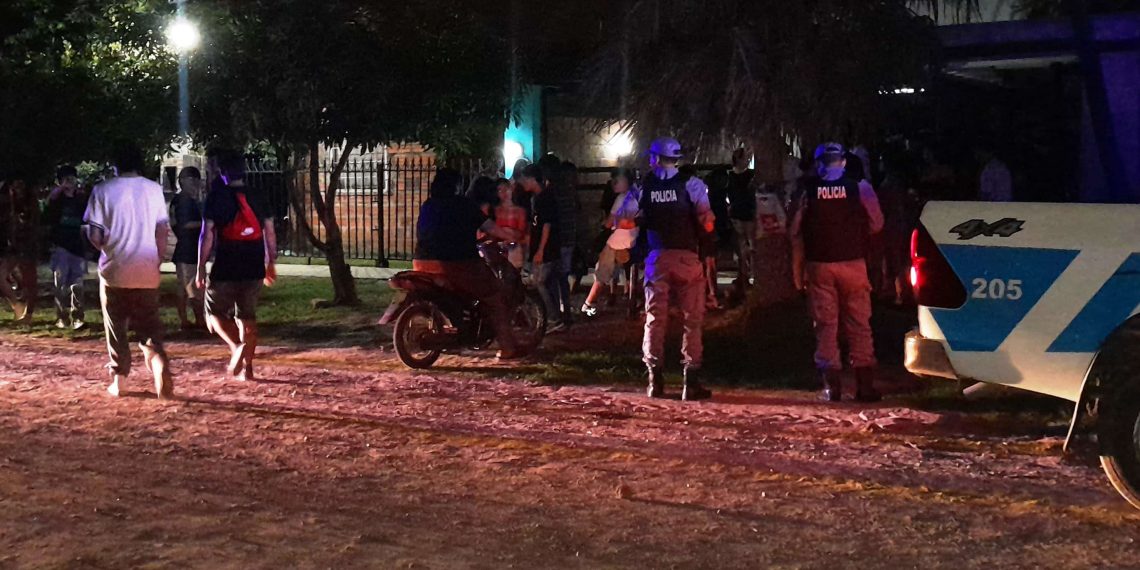 La «fiesta privada» duró hasta que llegaron los patrulleros