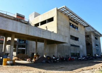 El gobernador enumeró 56 obras paralizadas en Formosa