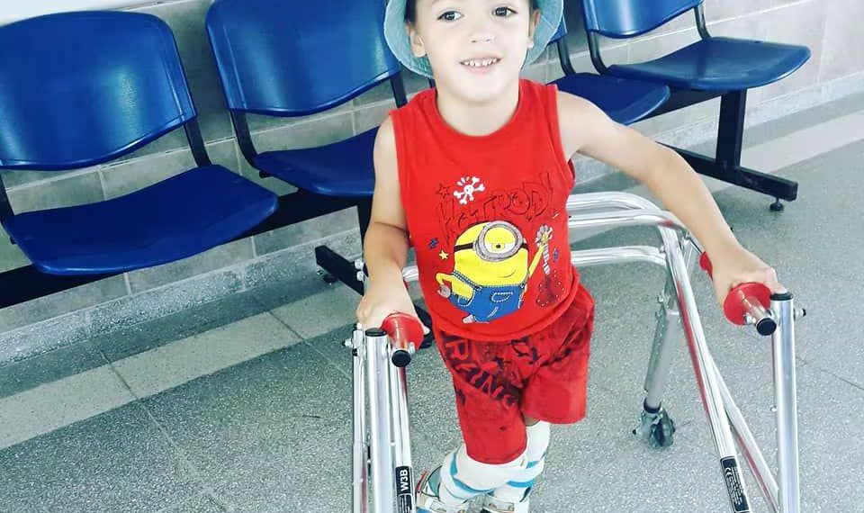 La historia de Zamir, el niño que nació prematuro y lo mató su padre