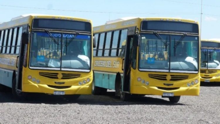 Crucero del Sur ofrece pagarles la indemnización a los trabajadores con colectivos