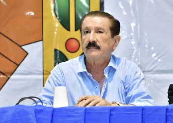 Denunciaron a «Papacito» Cabrera por incumplimiento del reglamento interno de la Legislatura