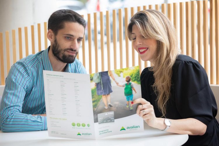 Prepagas: Avalian lanza un nuevo plan que te permite elegir según tu uso y necesidades