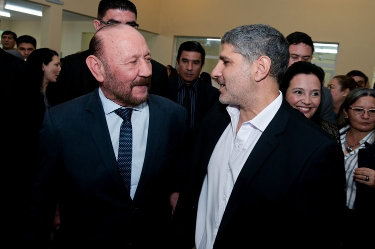 Tarifa eléctrica: el gobernador advirtió que todavía no recayó “el golpe más grande”.