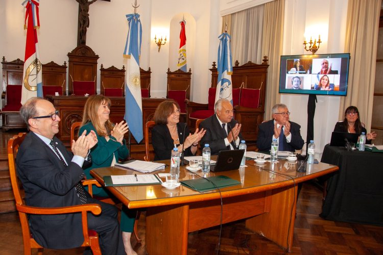 En un encuentro, jueces expresaron su preocupación por la violencia que sacude a la ciudad de Rosario