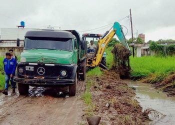 La Municipalidad acentuó el mantenimiento deldrenaje urbano a fin de mitigar anegamientos por lluvia