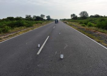 Pozo del Tigre: Un policía se desplazaba en moto, colisionó un vacuno y falleció