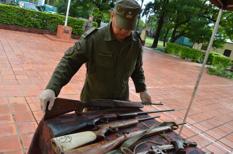 GN destruyó revólveres y pistolas decomisadas en Formosa