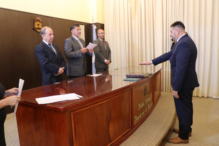 El STJ tomó juramento al juez de Paz de Herradura y al secretario del Fuero Contra el Narcocrimen