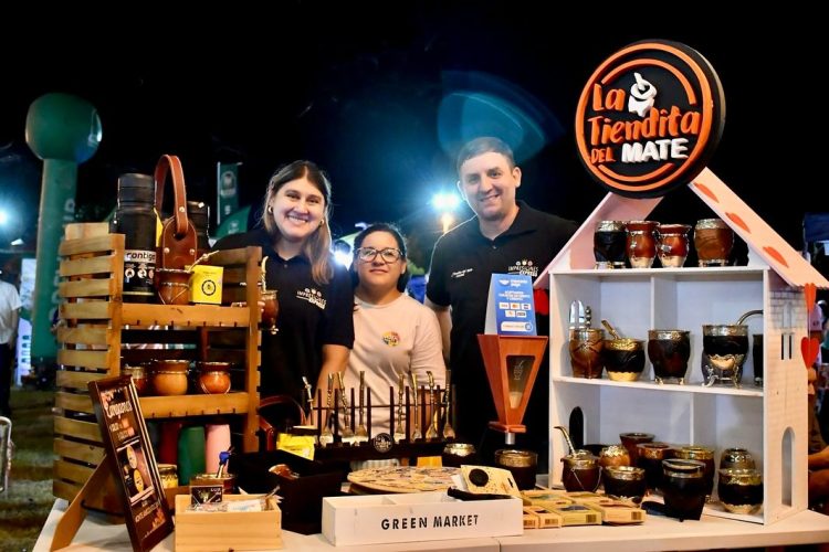 El Ferroviario explotó por el festival aniversario del 145º Aniversario de Formosa