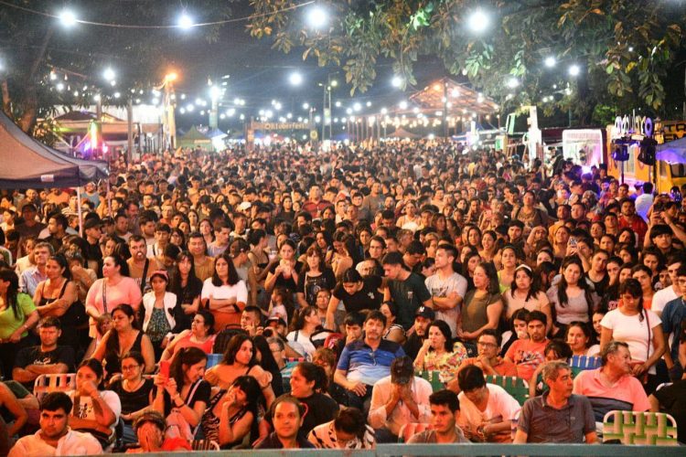 El Ferroviario explotó por el festival aniversario del 145º Aniversario de Formosa
