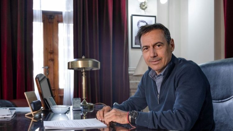 Naidenoff sobre el dengue: “La salud no se gestiona con una planilla de Excel, es prioridad del Estado”