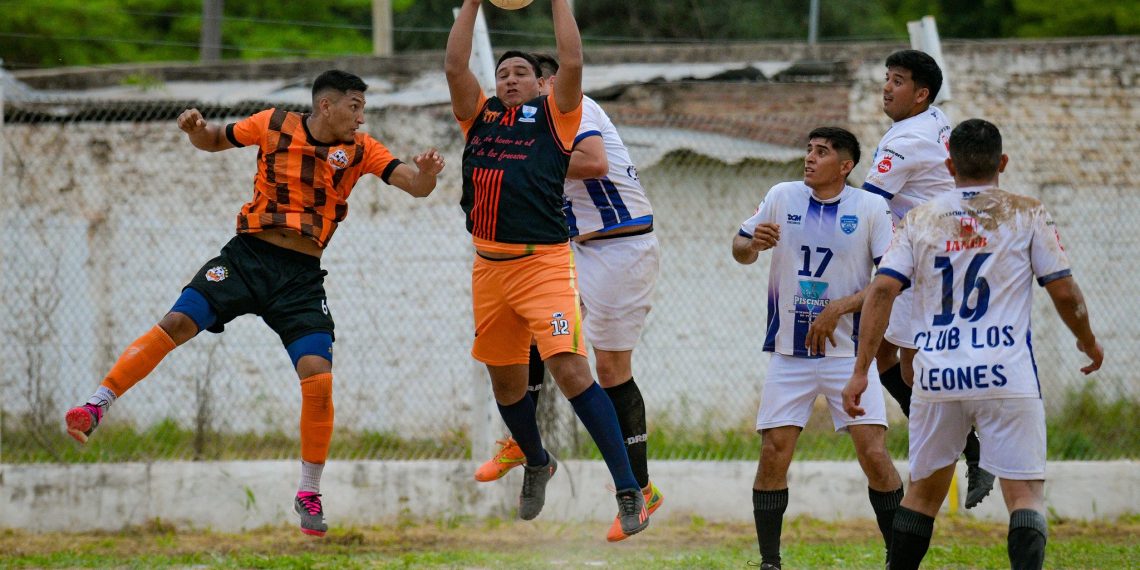 Más de 30 equipos participaron del “Campeonato interprovincial del Petróleo”