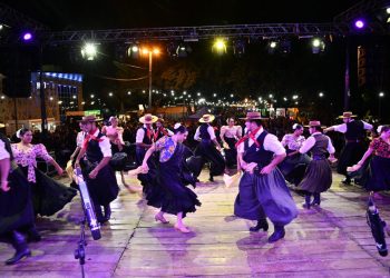 Exitoso cierre de festejos por la Revolución de Mayo: shows musicales, ferias y actividades recreativas