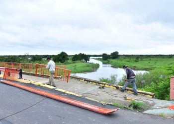 Esta semana habilitarían el tránsito en la Ribereña, mientras continúan los trabajos fuera de la calzada