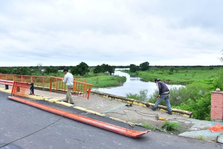 Esta semana habilitarían el tránsito en la Ribereña, mientras continúan los trabajos fuera de la calzada