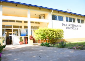 Cuando lo iban a detener por vender objetos robados por Facebook, se resistió e hirió a un policía