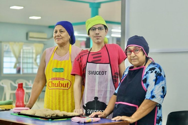 Escuela de artes y oficios: Continúa a buen ritmo el curso de auxiliar de panadería