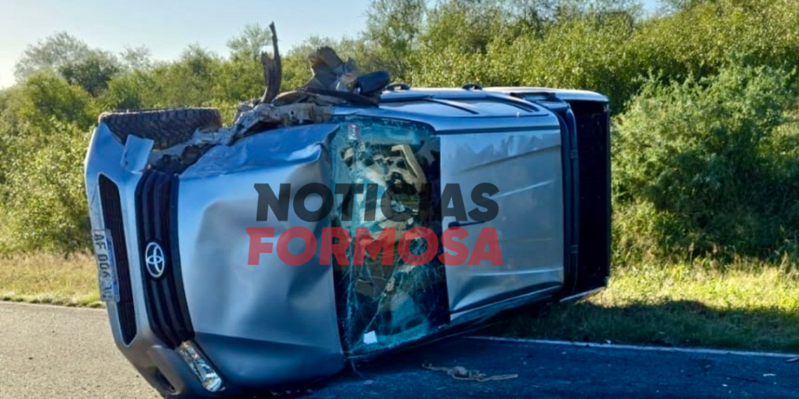 Una Toyota chocó una una Fiorino estacionada en la ruta 26; falleció una mujer (video)