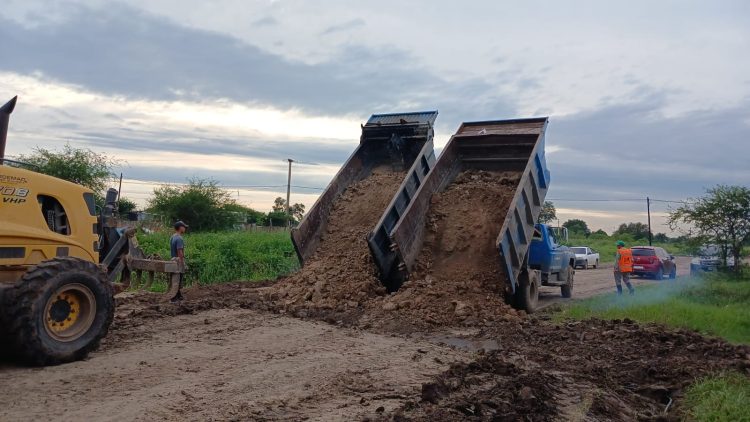 Optimizan desagües pluviales y calles en la ciudad
