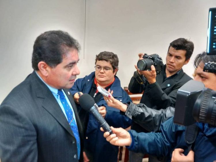 Di Martino se defiende: «No soy autoritario, ni le corté el micrófono al concejal Evans, no es mi estilo»