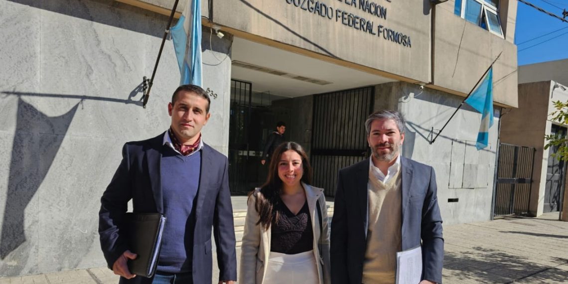 Denuncian a Pérsico y Sinforiano López por «malversación de caudales públicos» con una ONG en Formosa