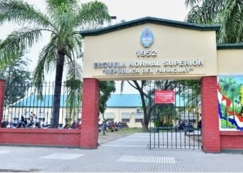 Así estamos: una escuela custodiada por amenaza de muerte de un alumno a un compañero