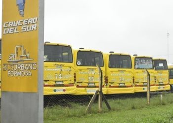 Primera reunión entre CDS y empleados no destrabó el conflicto que dejó sin colectivos urbanos a Formosa