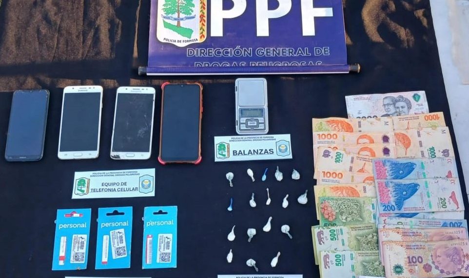 Anulan “micro” banda narco que vendía cocaína: 4 detenidos y 501 dosis fuera de las calles