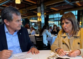 Atilio Basualdo y otra foto que levantará polémica