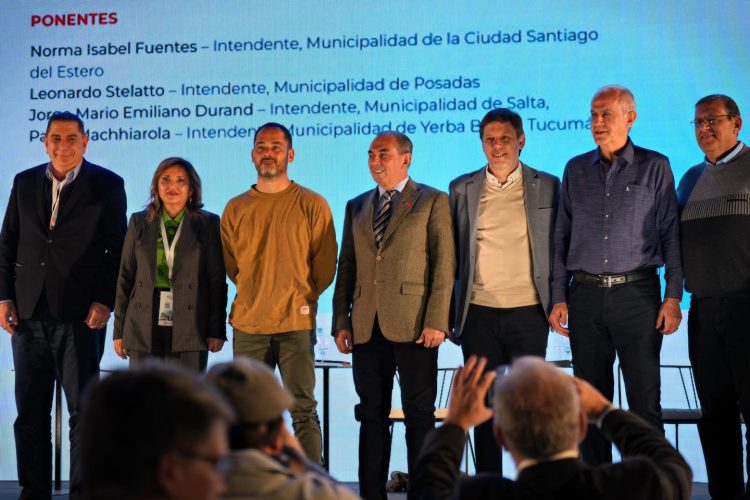 El intendente Jofré participó de la 3ra Edición del Smart City que se desarrolló en Santiago del Estero